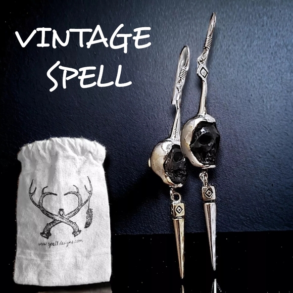 Vintage Spell Designs VERY RARE Black Skull Silvertone Collectible Boho Earrings - Picture 1 of 10
